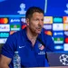Simeone backs goalless Alvarez to improve