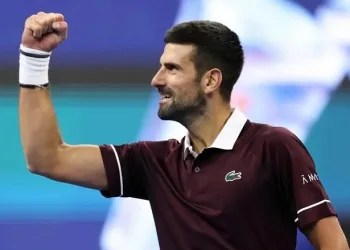 Djokovic crashes out of Shanghai Masters