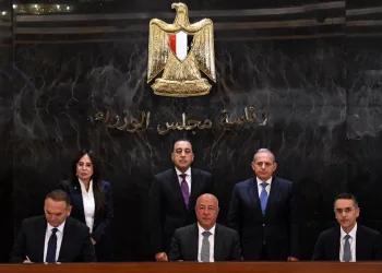 PM witnesses signing of LE10b Banque Misr-Founders financing deals