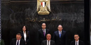 PM witnesses signing of LE10b financing agreements between Banque Misr, Founders