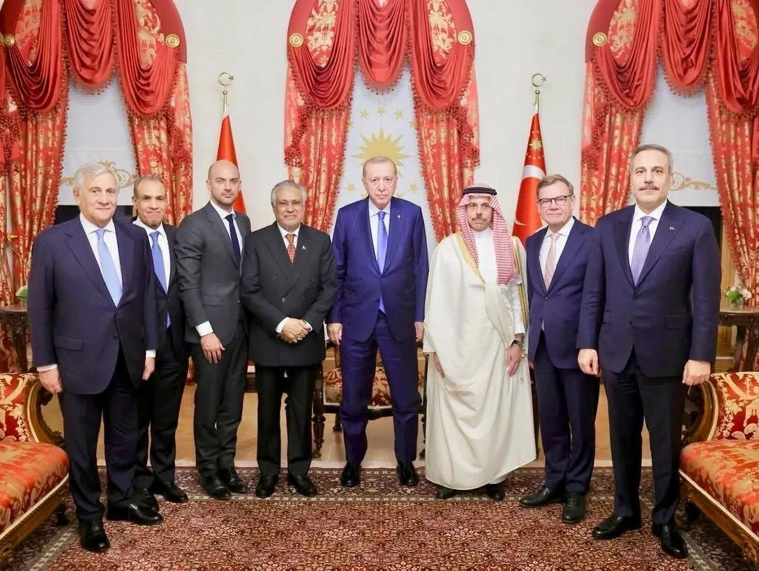 Egypt urges regional de-escalation, secure maritime navigation