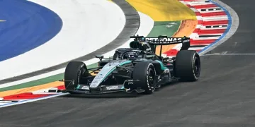 Russell fastest in Singapore GP practice
