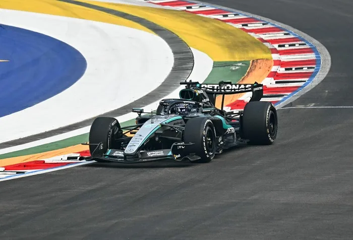 Russell fastest in Singapore GP practice 12 - Egyptian Gazette Russell fastest in Singapore GP practice 11 - Egyptian Gazette