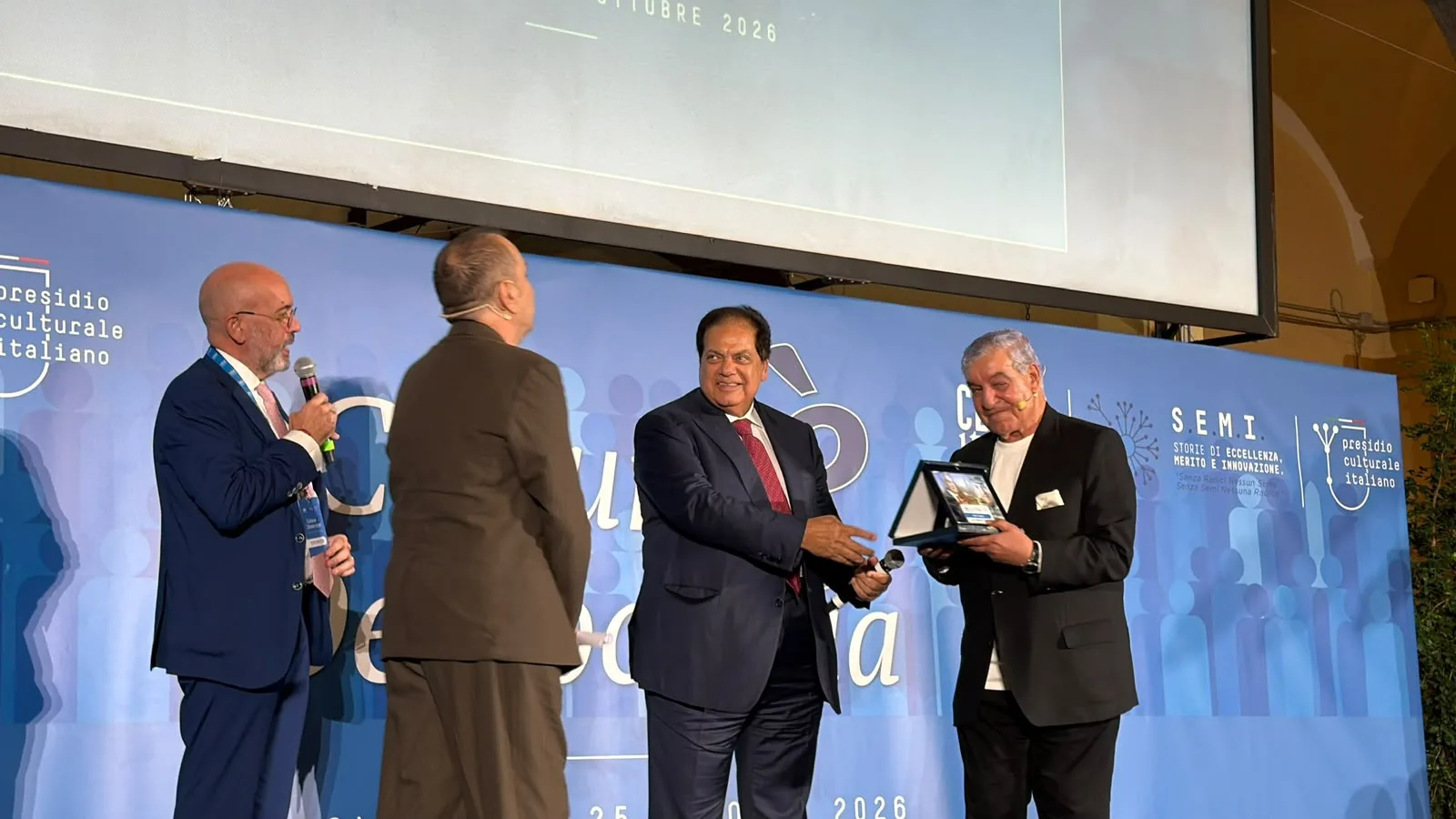 MP Mohamed Abou El-Enein wins SEMI’s Grand Int’l Award in Italy