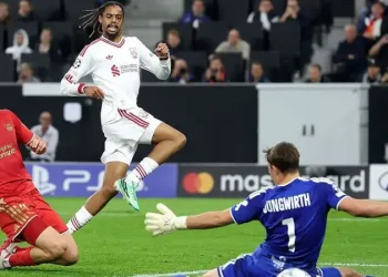 Barcola scores hat-trick as Liverpool cruise past LASK