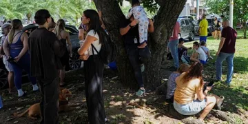 Powerful earthquake hits Panama, damages homes