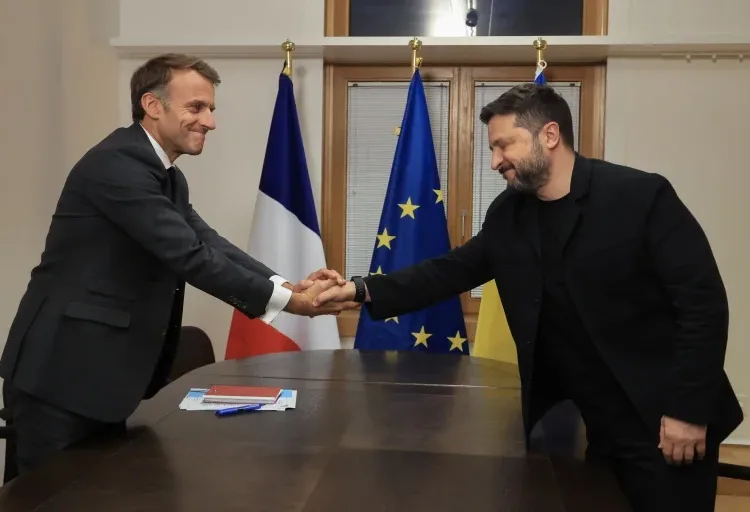 Zelensky met Macron and other EU leaders in Brussels (Ludovic MARIN)