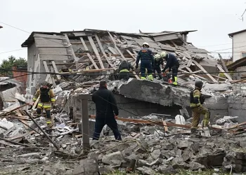 Russia strikes 9 Ukrainian regions