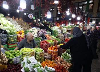 Iran’s shopkeepers face ruin as war hits sales