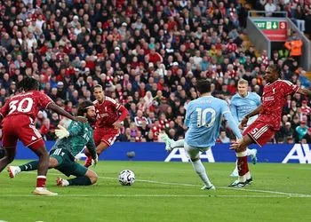 EPL: Man City stun Liverpool 3-0