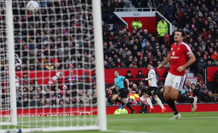 EPL: Man Utd suffer heavy defeat to Bournemouth 16 - Egyptian Gazette EPL: Man Utd suffer heavy defeat to Bournemouth 15 - Egyptian Gazette