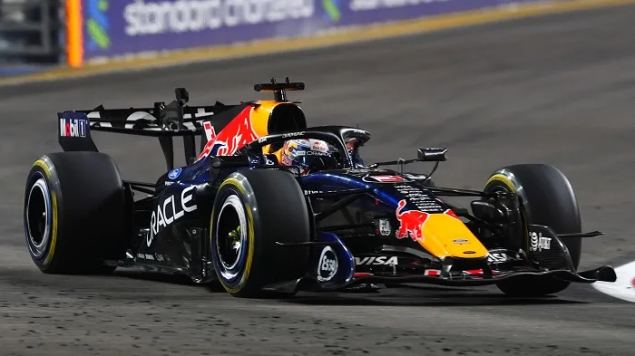 Verstappen seals 1st Singapore GP win 14 - Egyptian Gazette Verstappen seals 1st Singapore GP win 13 - Egyptian Gazette