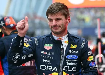 Verstappen takes Singapore sprint win