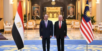 El-Sisi meets Malaysian King, receives country’s highest federal honour