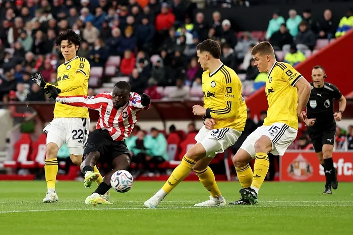 EPL: Sunderland share points with Leeds 15 - Egyptian Gazette