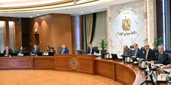 Egypt’s PM reiterates commitment to expanding private-sector role