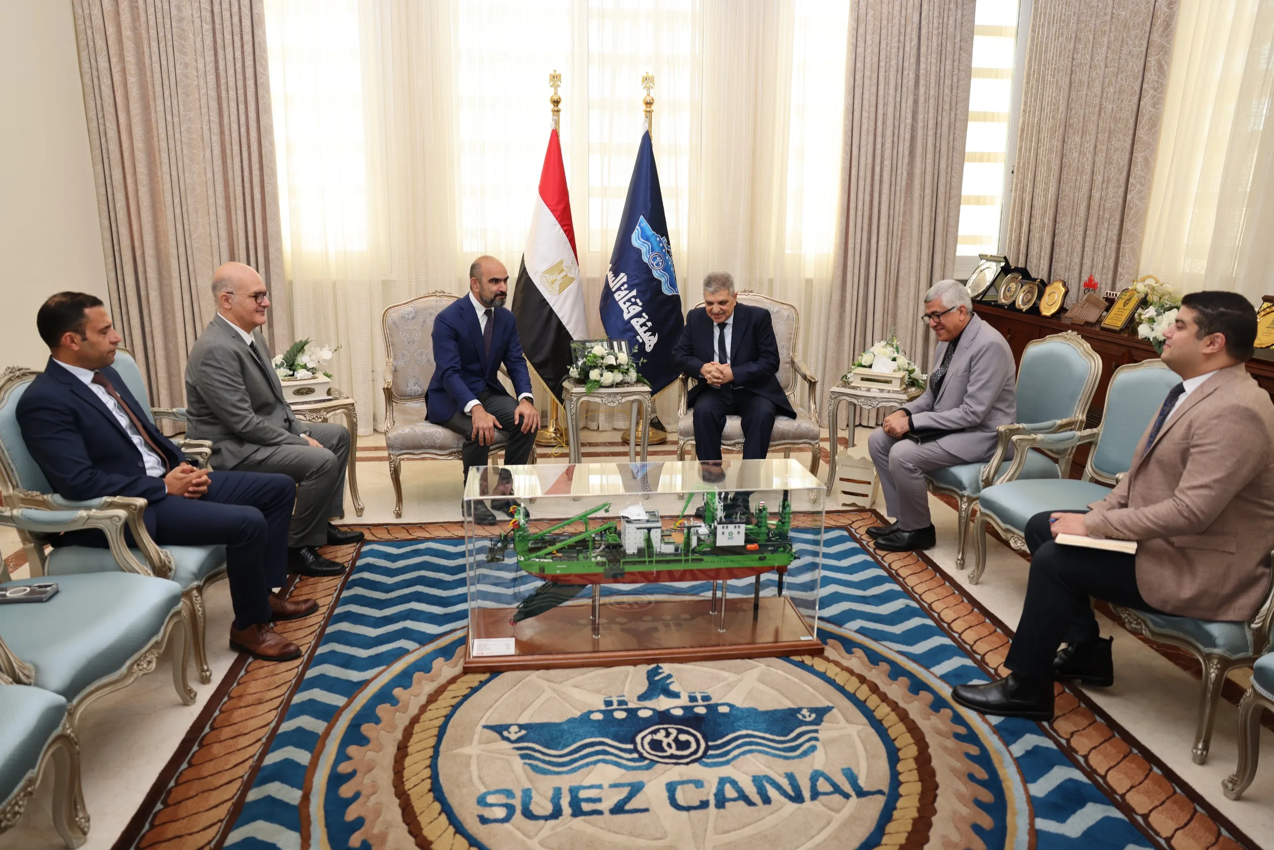 Suez Canal, DEME explore potential areas of co-operation