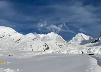 15 Nepali workers die in Himalayan avalanche